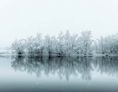 Тегеран маңына жасалған әуе соққысы: 19 адам қаза тапты, оның ішінде 6 бала бар